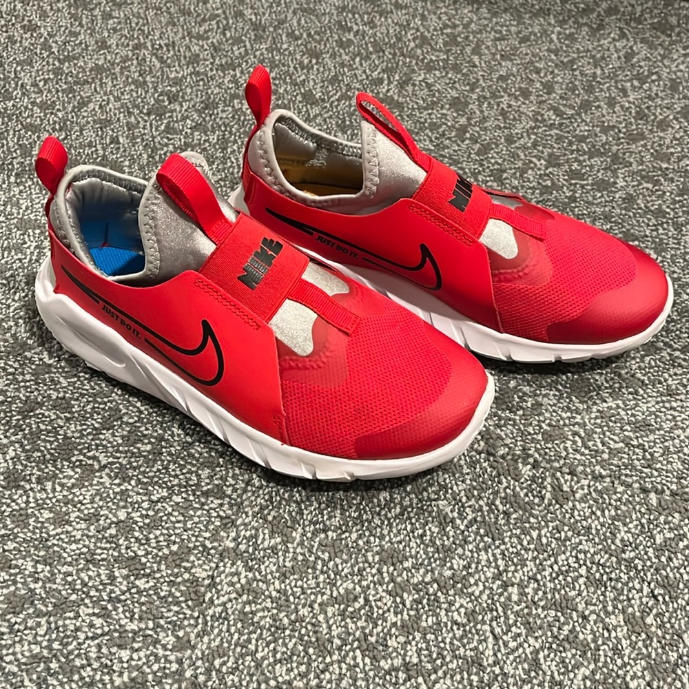 Nike Flex Runner 2 Running Sneakers 4.5Y